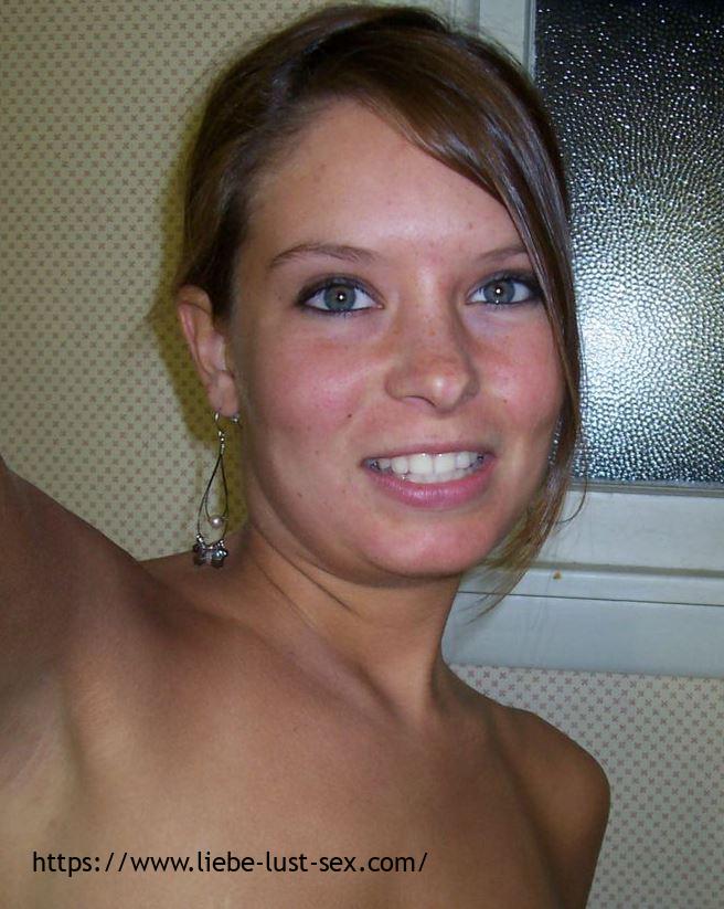 latsia sucht spontane Dates in der Umgebung - Sex Date in Regensburg